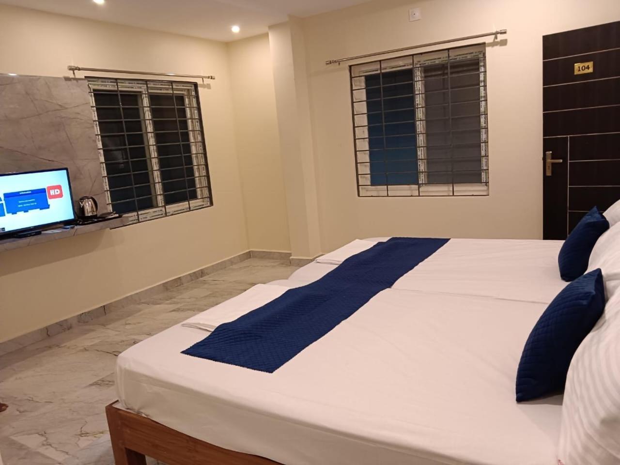 ホテル Sri Ganesh Residency ティルパティ エクステリア 写真